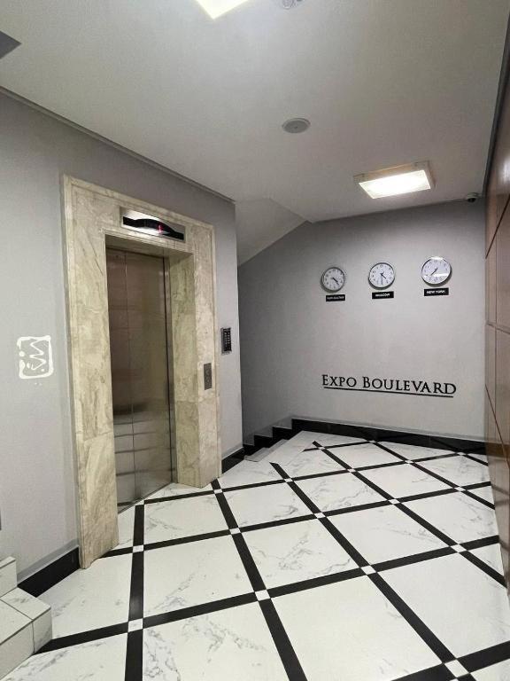 אסטנה Ernaz Plus Apartments-Expo-Boulevard 130 מראה חיצוני תמונה
