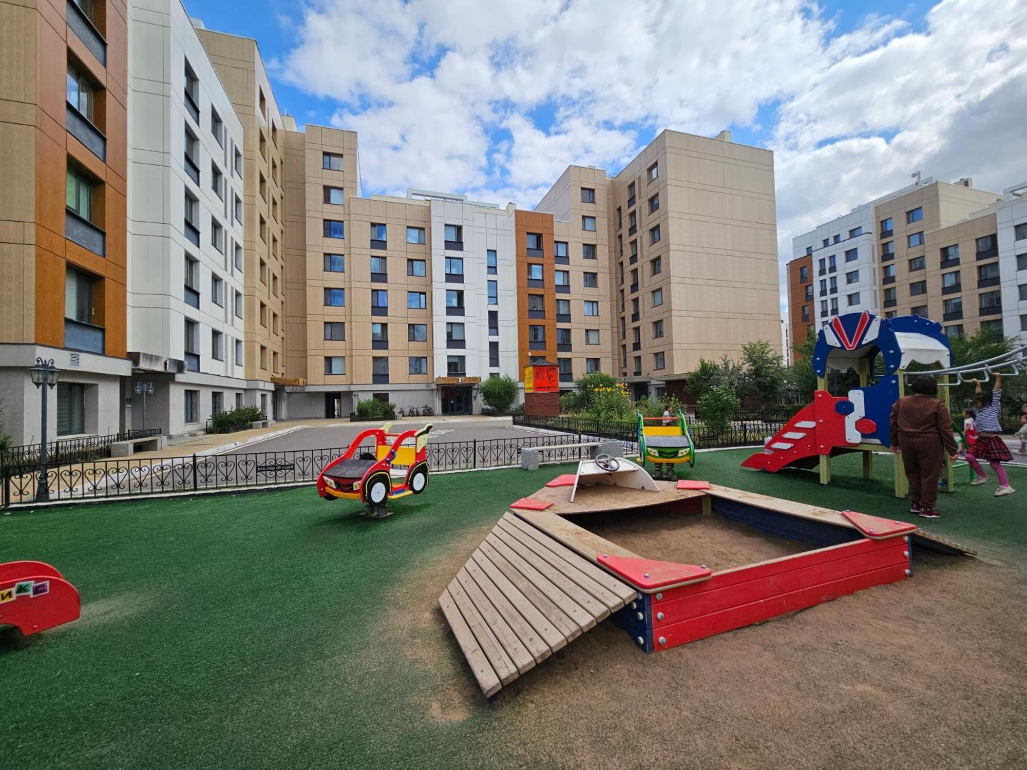 אסטנה Ernaz Plus Apartments-Expo-Boulevard 130 מראה חיצוני תמונה