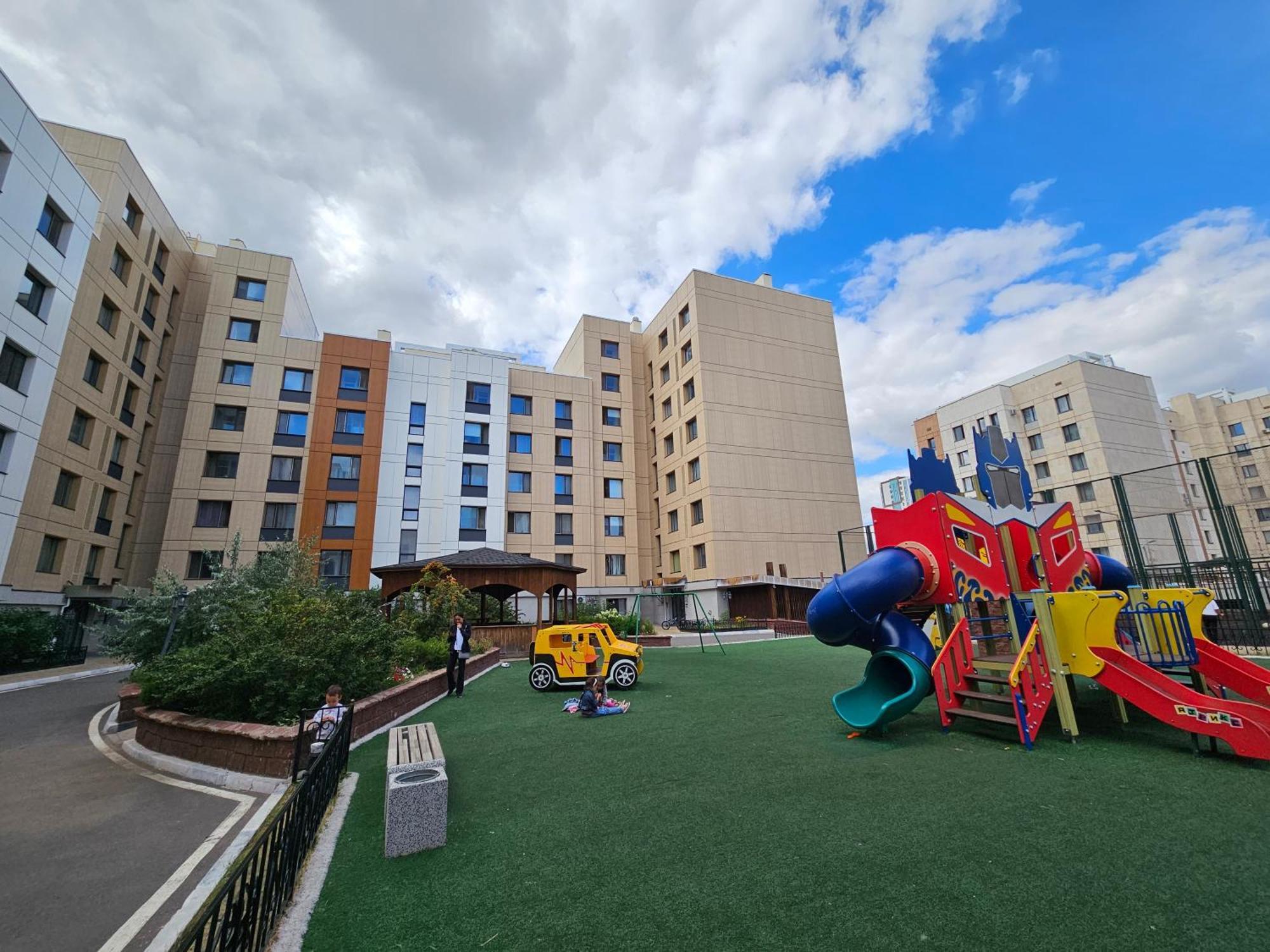 אסטנה Ernaz Plus Apartments-Expo-Boulevard 130 מראה חיצוני תמונה